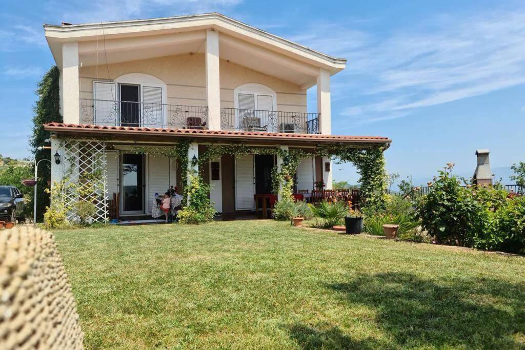 "Kasneci Residence" Countryside Villa With A Pool Tiran Dış mekan fotoğraf