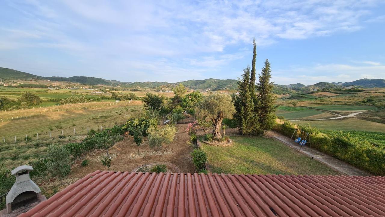 "Kasneci Residence" Countryside Villa With A Pool Tiran Dış mekan fotoğraf